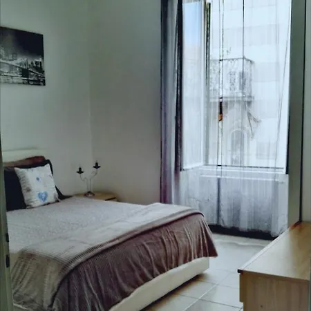 La Casa Sulla Piazzetta Lejlighed Albenga