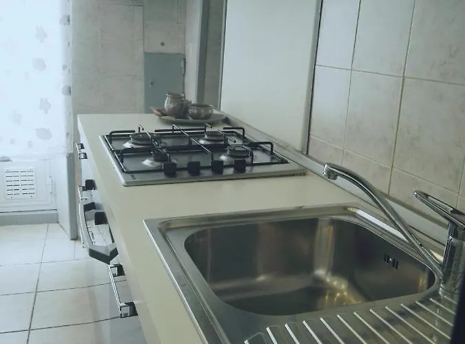 公寓 La Casa Sulla Piazzetta 阿尔本加