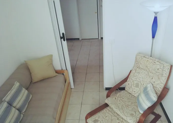 La Casa Sulla Piazzetta 阿尔本加